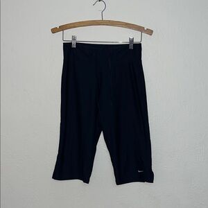 Nike S crop athletic pants black